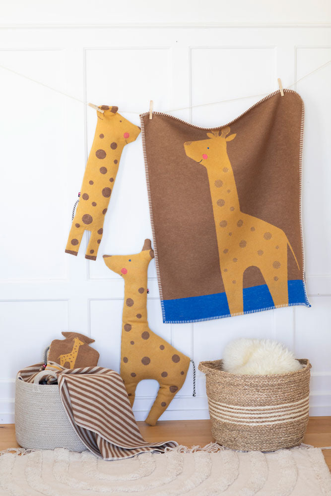 JUWEL pillow "giraffe" includes filling in . Filled Cushion made by David Fussenegger , a family-run mill in Austria.