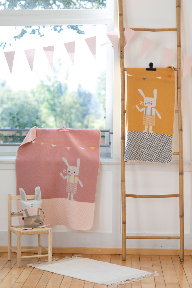 JUWEL baby blanket "bunnyrabbit" with embroidery in . Blanket made by David Fussenegger , a family-run mill in Austria.