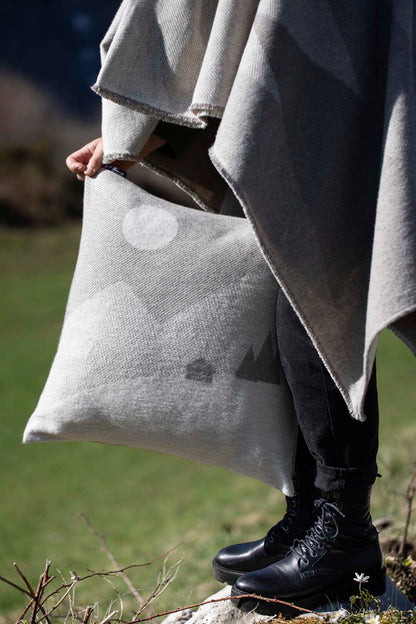SILVRETTA cushion cover "mountains & moon" in . Cushion Cover made by David Fussenegger , a family-run mill in Austria.