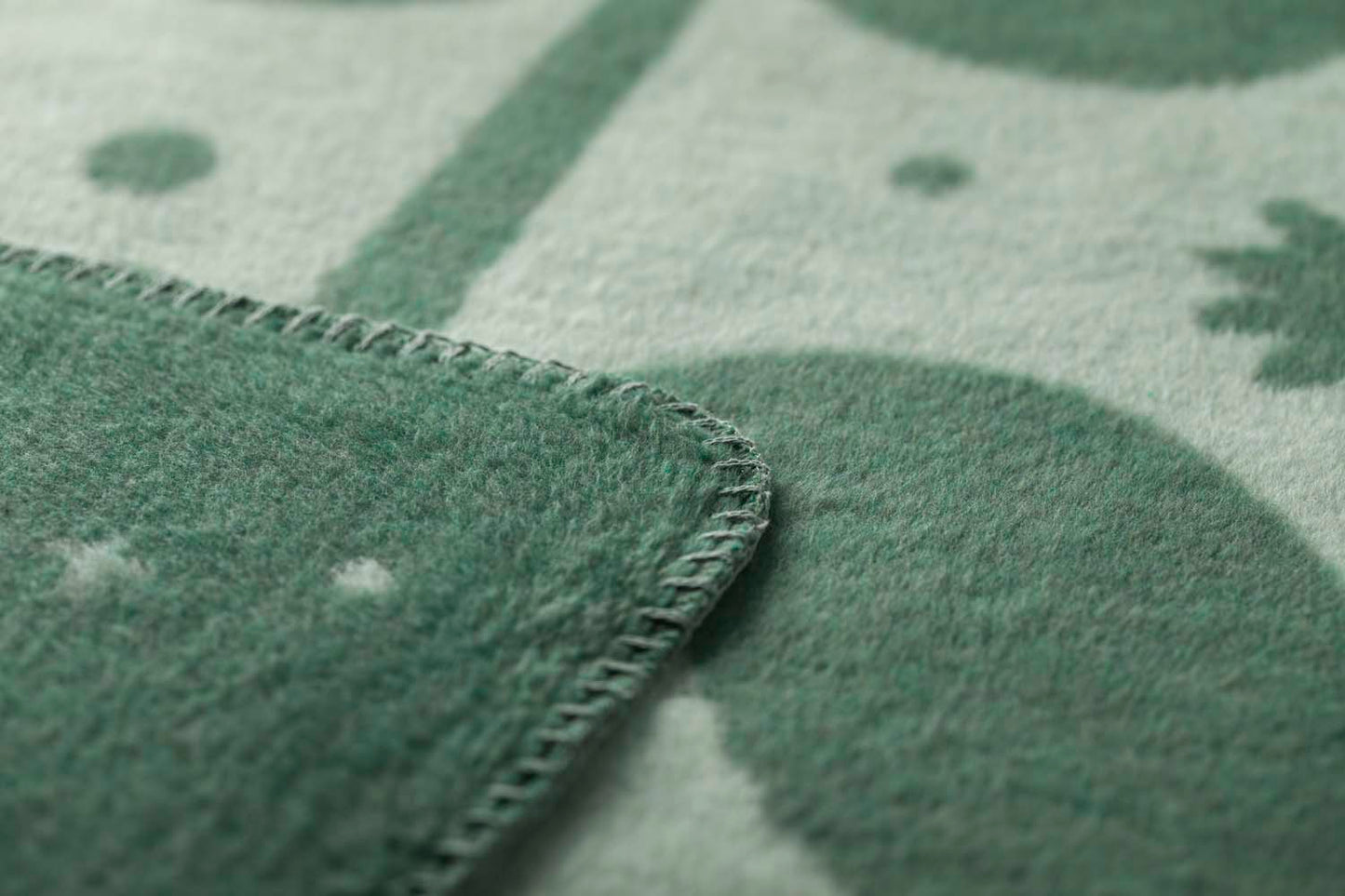 SAVONA throw "folcloristic flowers" in . Throw Blanket made by David Fussenegger , a family-run mill in Austria.