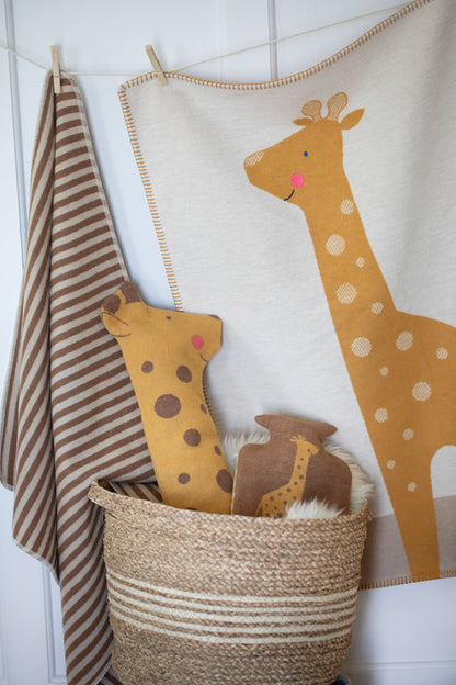 LILI baby blanket "giraffe" with embroidery in . Blanket made by David Fussenegger , a family-run mill in Austria.
