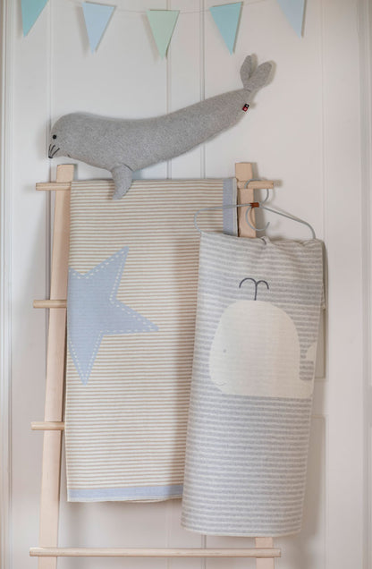 JUWEL baby blanket "star" in . Blanket made by David Fussenegger , a family-run mill in Austria.