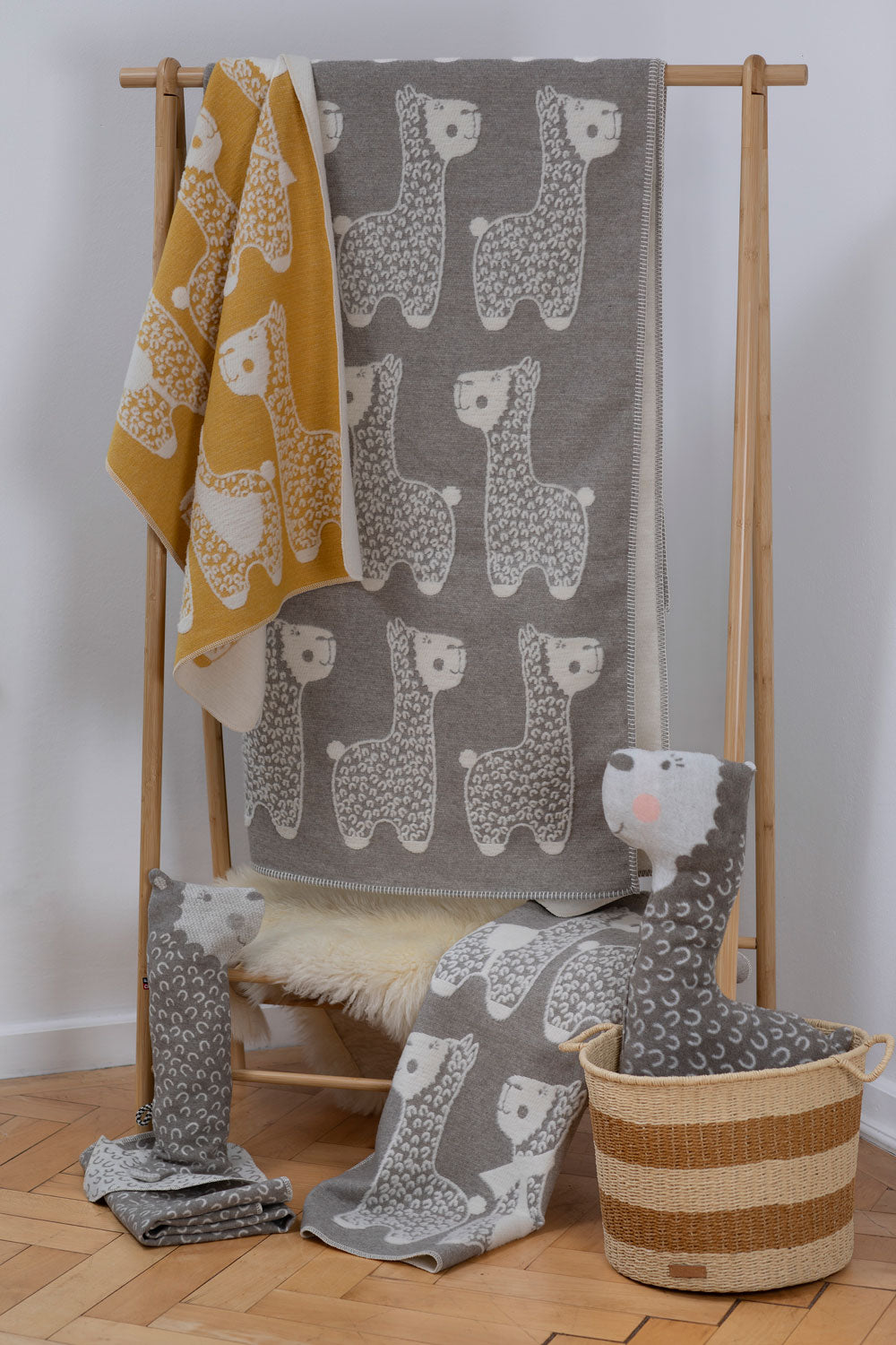 JUWEL puppet/blanket SET "alpaca"