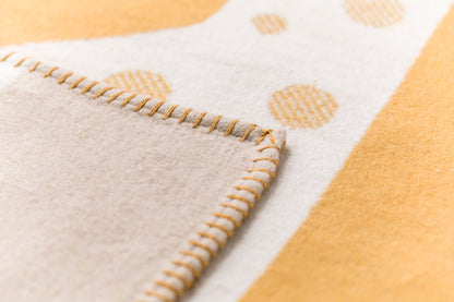 LILI baby blanket "giraffe" with embroidery in . Blanket made by David Fussenegger , a family-run mill in Austria.