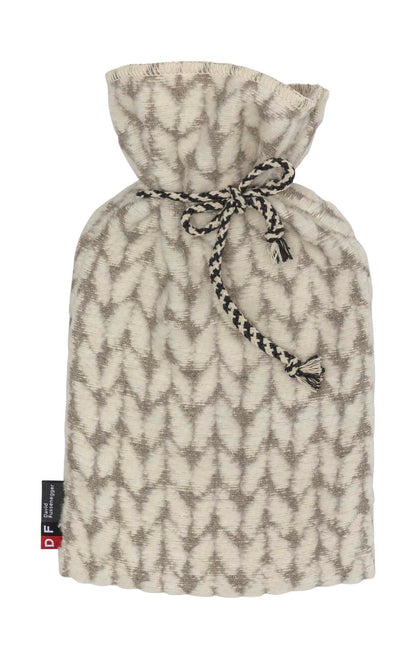 SILVRETTA warming bottle "knitted" in offwhite . Warming Bottle made by David Fussenegger , a family-run mill in Austria.