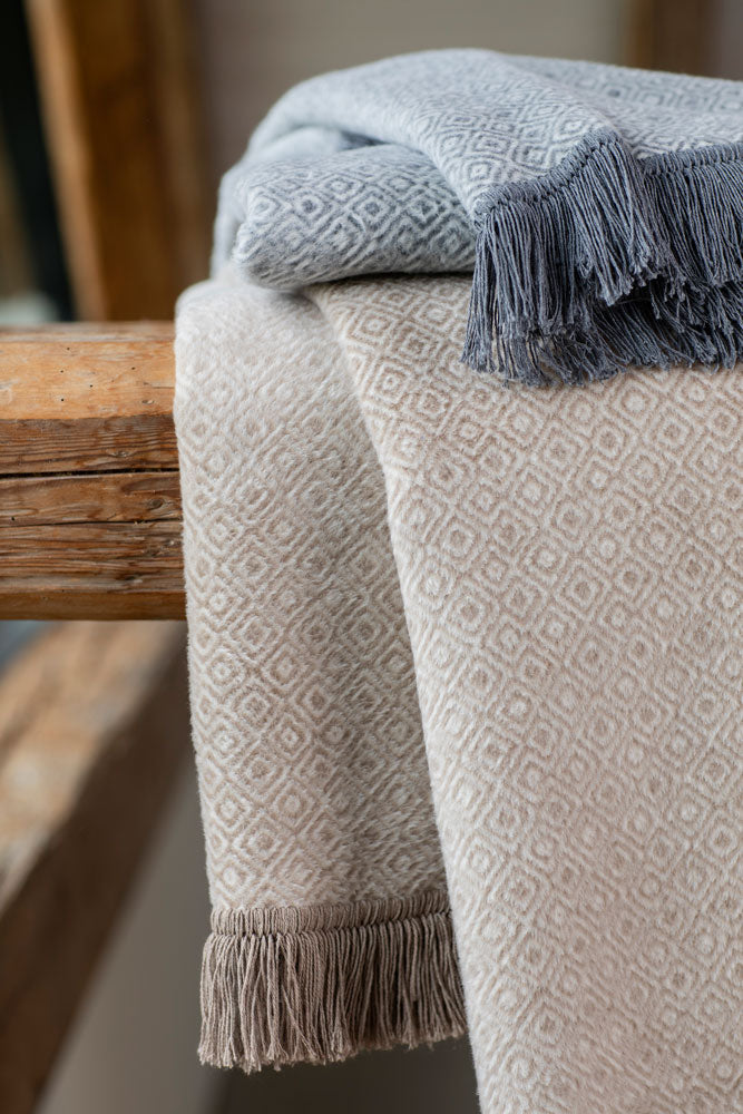 VIENNA throw "small pattern" with fringe in . Throw Blanket made by David Fussenegger , a family-run mill in Austria.