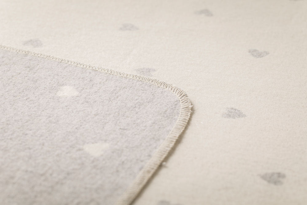 JUWEL baby blanket "hearts allover" in . Blanket made by David Fussenegger , a family-run mill in Austria.