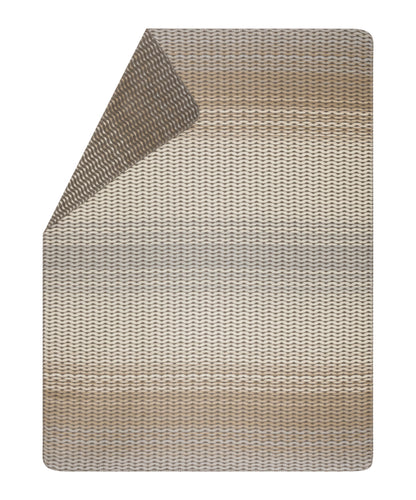 SAVONA throw "waves gradient"