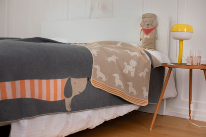 JUWEL baby blanket "dachshund" in . Blanket made by David Fussenegger , a family-run mill in Austria.