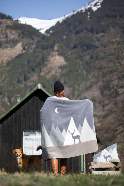 SAVONA throw "mountains modern" in . Throw Blanket made by David Fussenegger , a family-run mill in Austria.