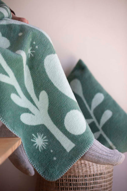 SAVONA throw "folcloristic flowers" in . Throw Blanket made by David Fussenegger , a family-run mill in Austria.