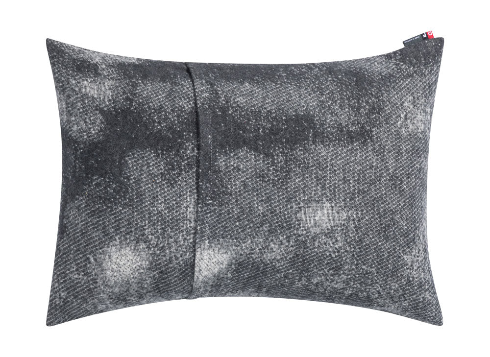 SILVRETTA cushion cover "Edelweiss" in . Cushion Cover made by David Fussenegger , a family-run mill in Austria.