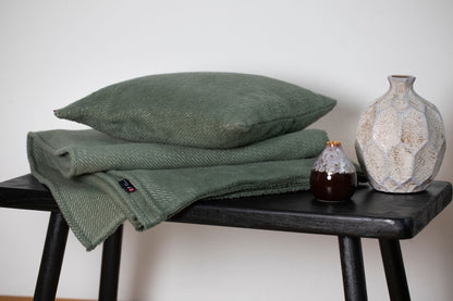 CORDI Throw "Diagonal Texture" in . Throw Blanket made by David Fussenegger , a family-run mill in Austria.