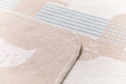 JUWEL baby blanket "cats allover" in . Blanket made by David Fussenegger , a family-run mill in Austria.