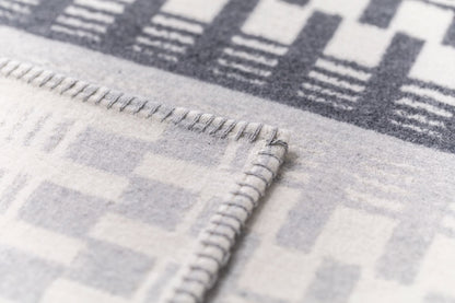 JADE throw "geometric stripes" organic cotton