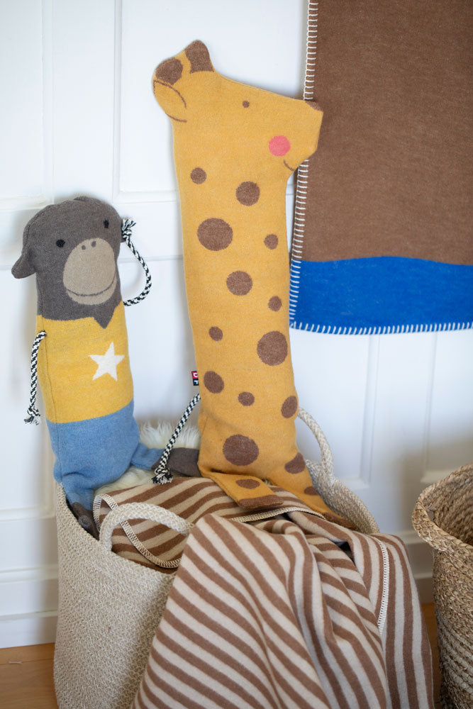 JUWEL puppet/blanket SET "monkey" in . Blanket Puppet made by David Fussenegger , a family-run mill in Austria.