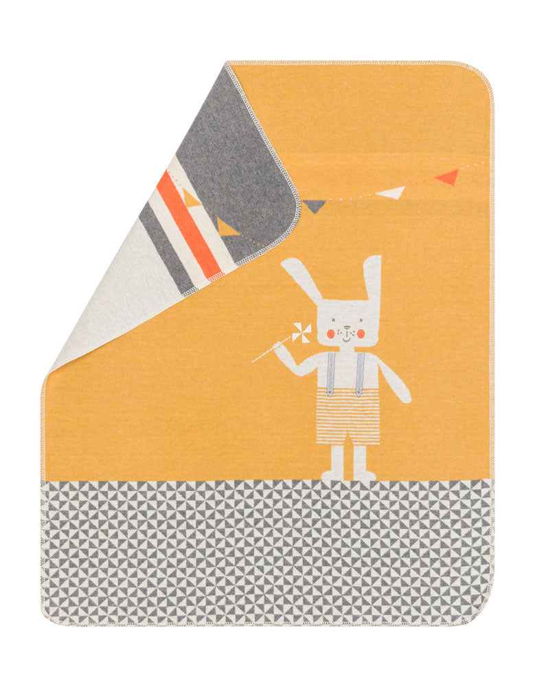 JUWEL baby blanket "bunnyrabbit" with embroidery in gold . Blanket made by David Fussenegger , a family-run mill in Austria.