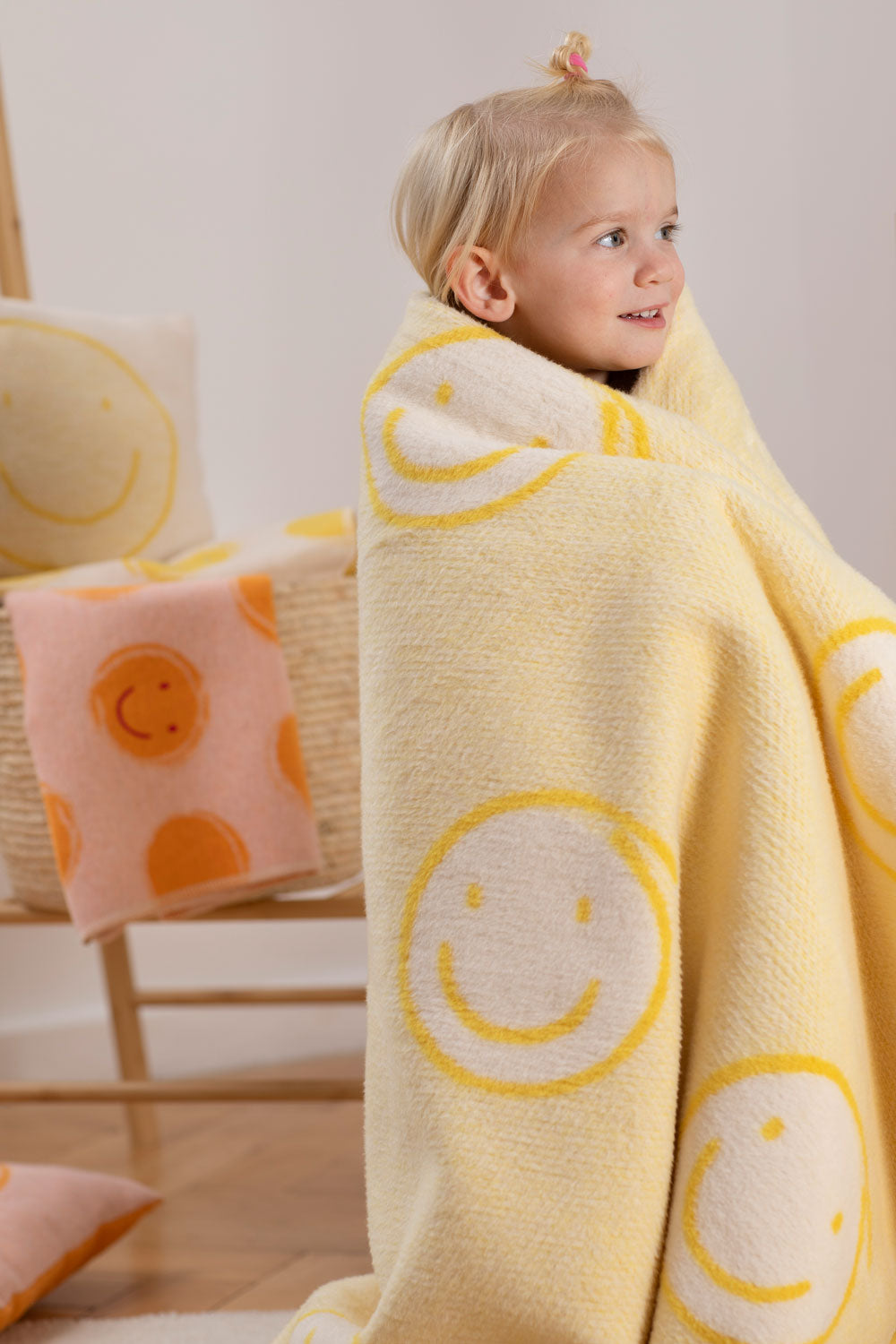 MILA kid blanket "Happy Faces"
