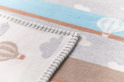 LENA baby blanket organic "hot air balloons" in . Blanket made by David Fussenegger , a family-run mill in Austria.