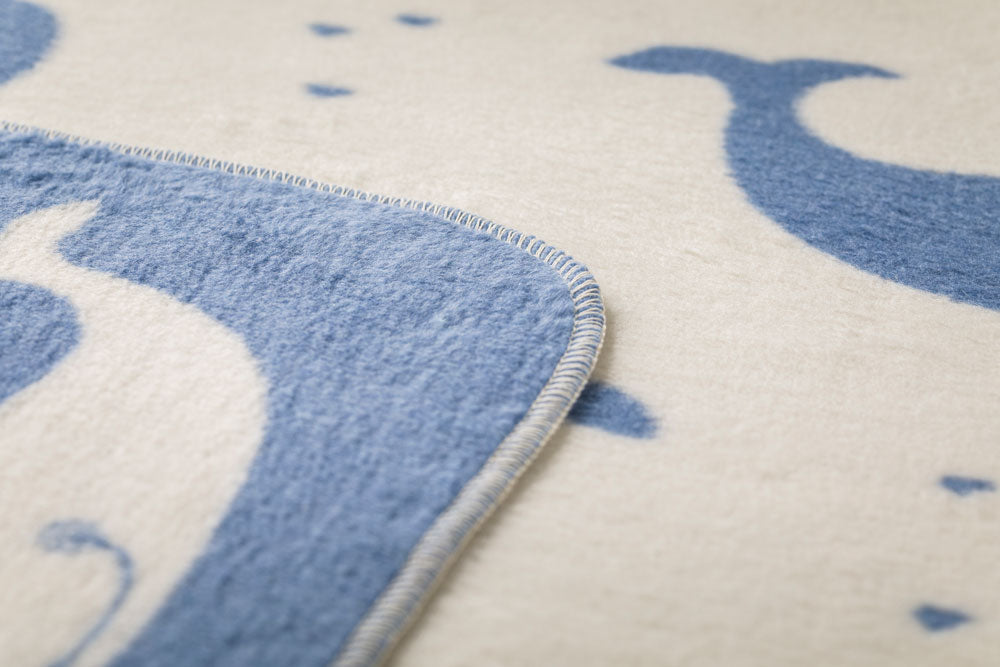 MAJA baby blanket organic "whales allover" in . Blanket made by David Fussenegger , a family-run mill in Austria.