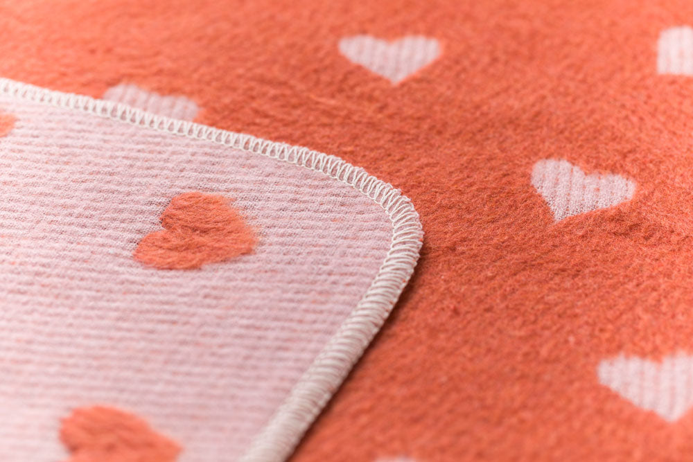 CARLA baby blanket "hearts allover" in . Blanket made by David Fussenegger , a family-run mill in Austria.