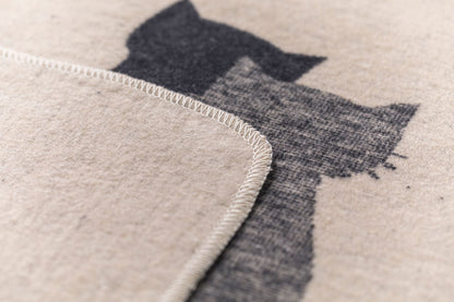 PET blanket "moongazing" in . Pet Blanket made by David Fussenegger , a family-run mill in Austria.