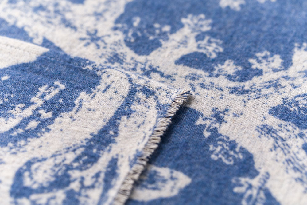 ALBA throw "submarine"