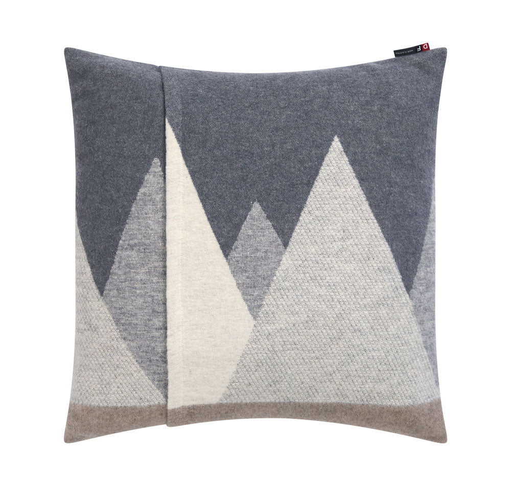 SILVRETTA cushion cover "mountains modern" in . Cushion Cover made by David Fussenegger , a family-run mill in Austria.