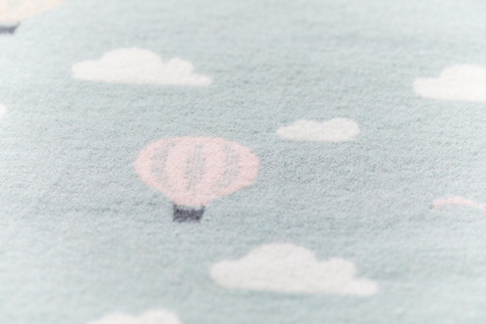 LENA baby blanket organic "hot air balloons" in . Blanket made by David Fussenegger , a family-run mill in Austria.
