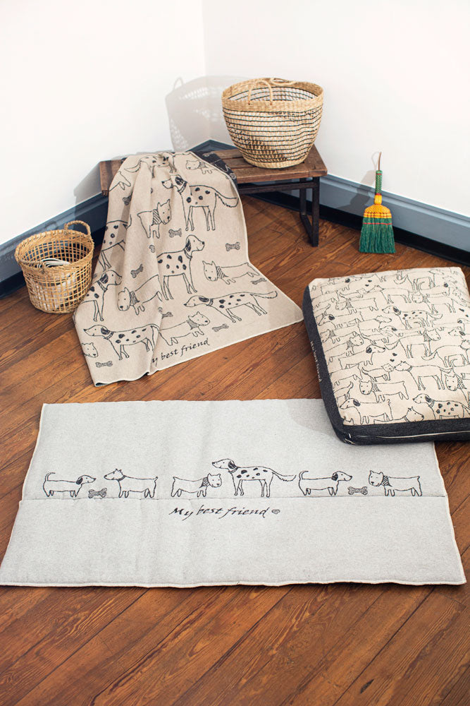 PET blanket "best friends allover" large in . Pet Blanket made by David Fussenegger , a family-run mill in Austria.