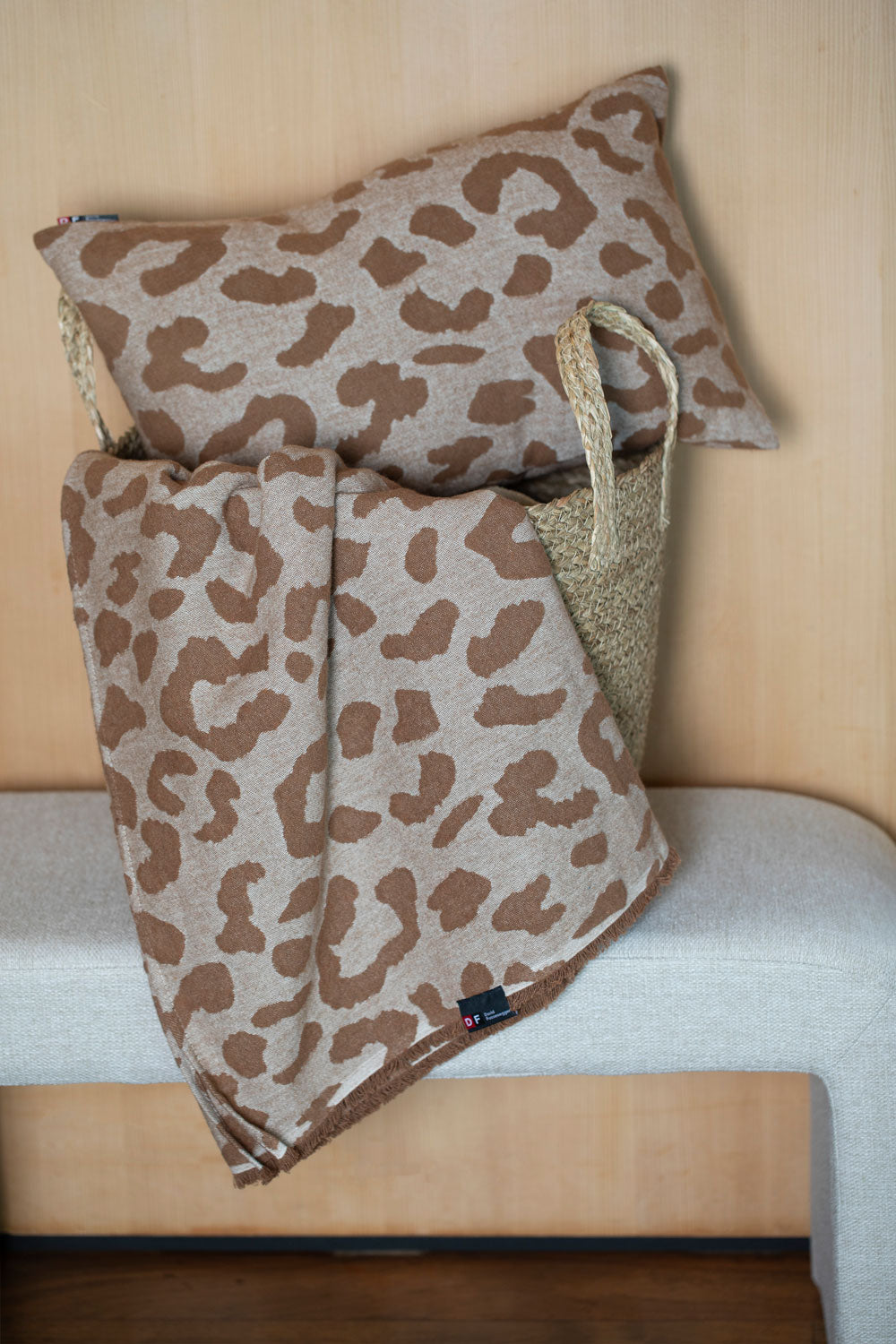 RIVA cushion cover "leo"