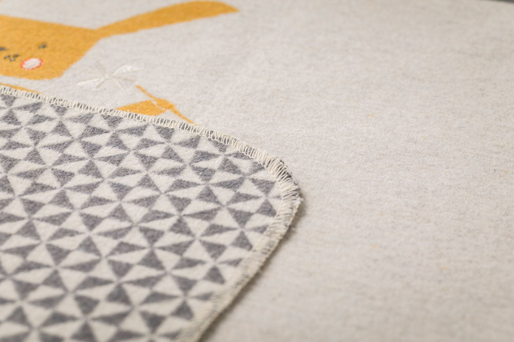JUWEL baby blanket "bunnyrabbit" with embroidery in . Blanket made by David Fussenegger , a family-run mill in Austria.