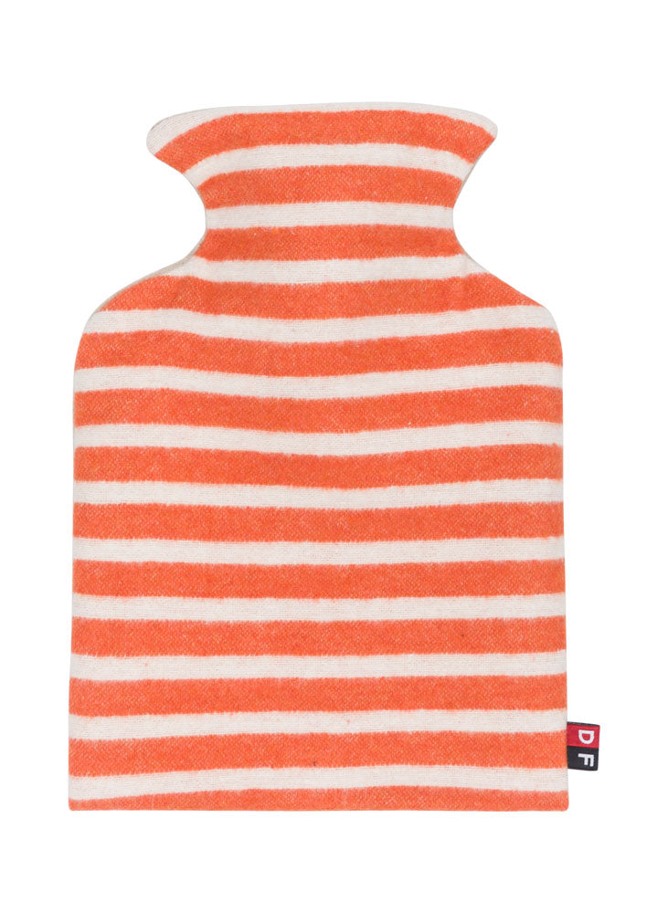 JUWEL warming bottle "lion" in . Warming Bottle made by David Fussenegger , a family-run mill in Austria.