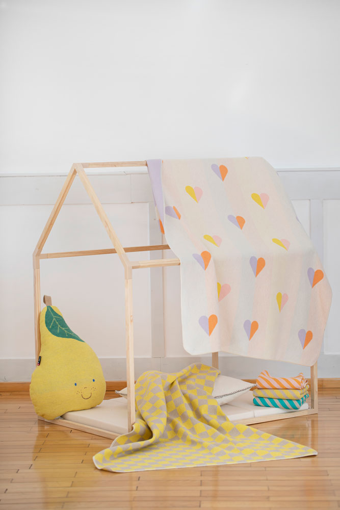 JUWEL toddler blanket "hearts allover" in . Blanket made by David Fussenegger , a family-run mill in Austria.