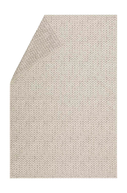 CARLA throw "knitted pattern" in offwhite . Throw Blanket made by David Fussenegger , a family-run mill in Austria.