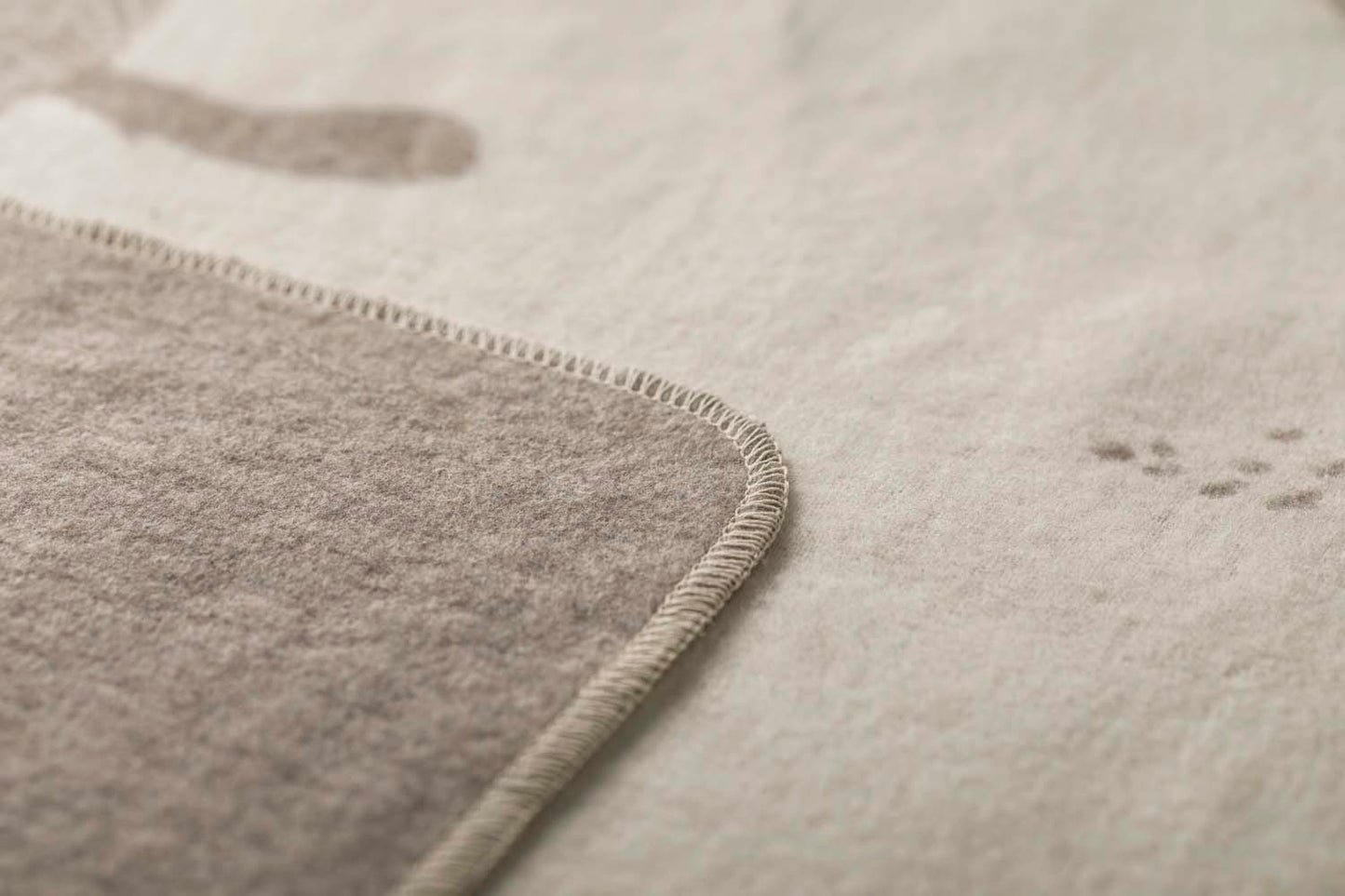 SILVRETTA throw "mushrooms'n more" in . Throw Blanket made by David Fussenegger , a family-run mill in Austria.