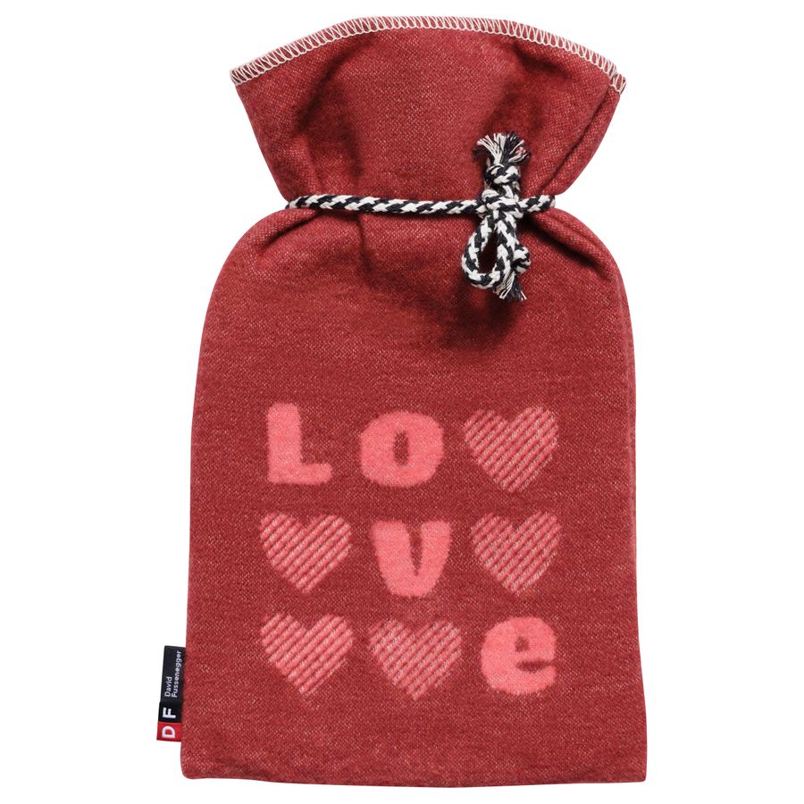 SILVRETTA Warming Bottle "Hearts/Love" in red . Warming Bottle made by David Fussenegger , a family-run mill in Austria.