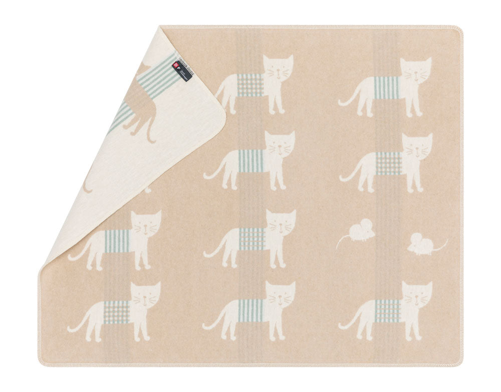 JUWEL baby blanket "cats allover" in ecru . Blanket made by David Fussenegger , a family-run mill in Austria.