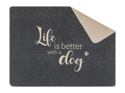 PET blanket "Life is Better with a Dog" large in anthrazit . Pet Blanket made by David Fussenegger , a family-run mill in Austria.