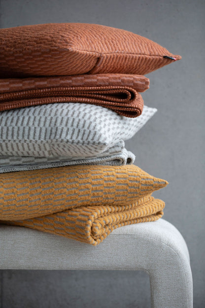 CARLA throw "ribbed"