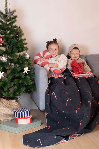 SILVRETTA throw "candy canes allover" in . Throw Blanket made by David Fussenegger , a family-run mill in Austria.