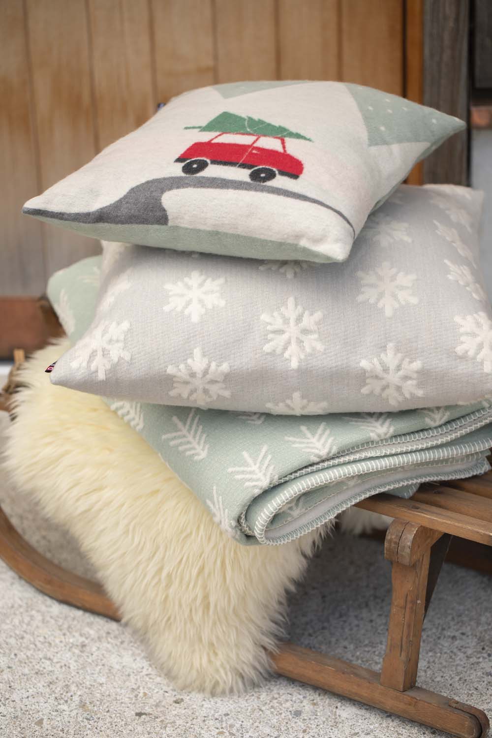 SILVRETTA cushion cover "car/tree" in . Cushion Cover made by David Fussenegger , a family-run mill in Austria.