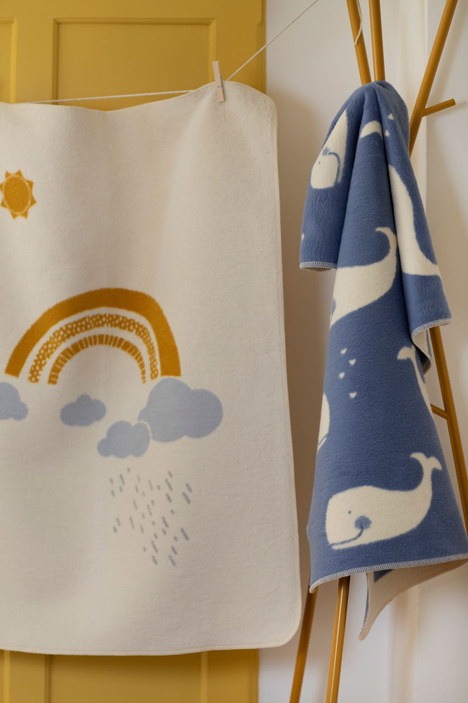 MAJA baby blanket organic "whales allover" in . Blanket made by David Fussenegger , a family-run mill in Austria.