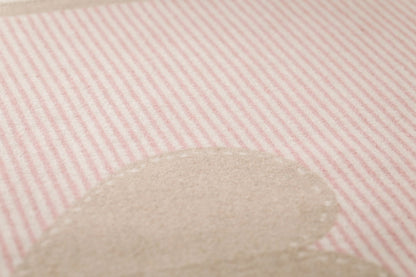 JUWEL baby blanket "heart" in . Blanket made by David Fussenegger , a family-run mill in Austria.