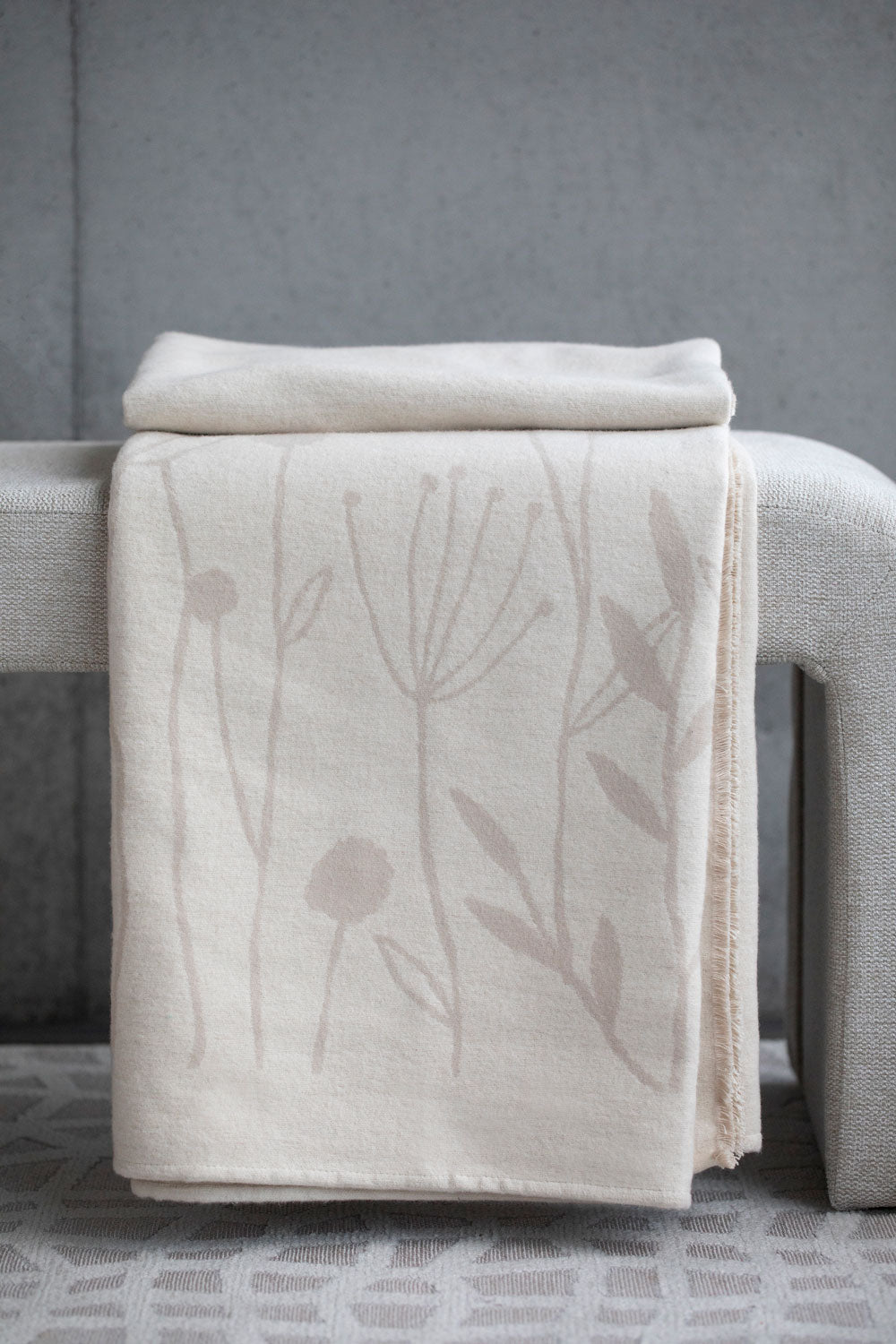 AMBER throw "floral" organic cotton