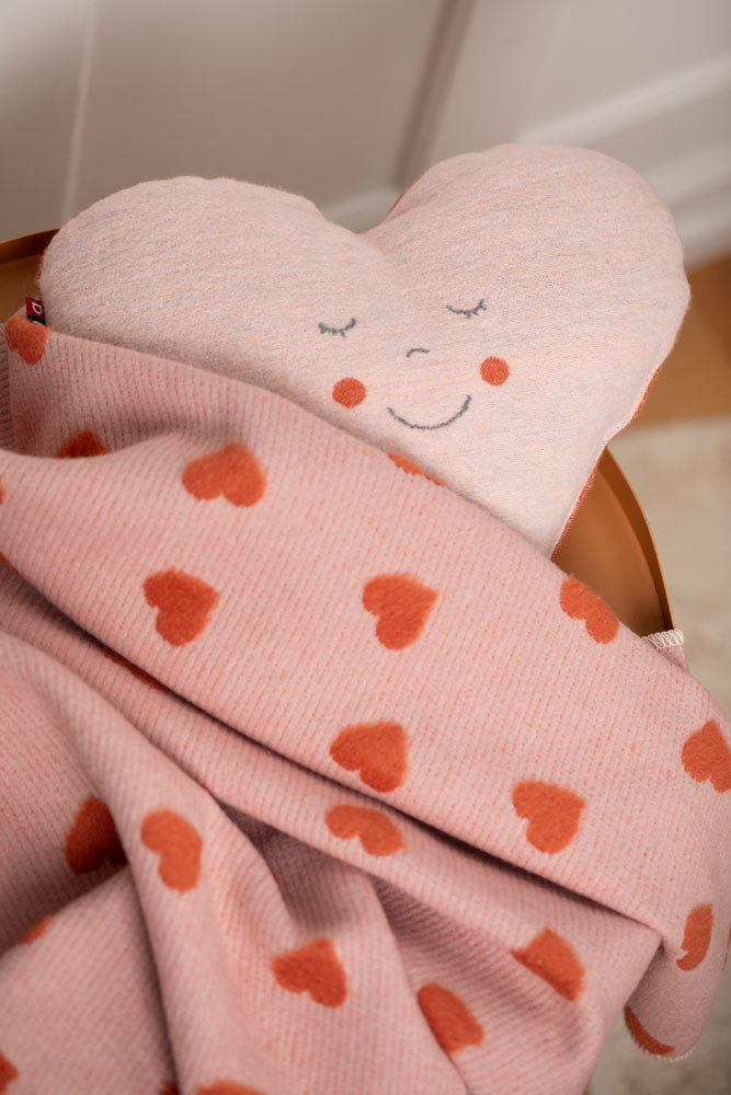 CARLA baby blanket "hearts allover" in . Blanket made by David Fussenegger , a family-run mill in Austria.