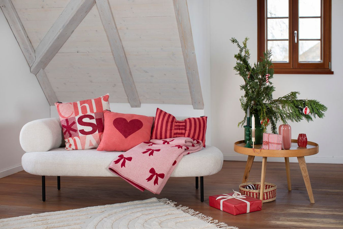 SILVRETTA Pillow "Heart" in . Filled Cushion made by David Fussenegger , a family-run mill in Austria.
