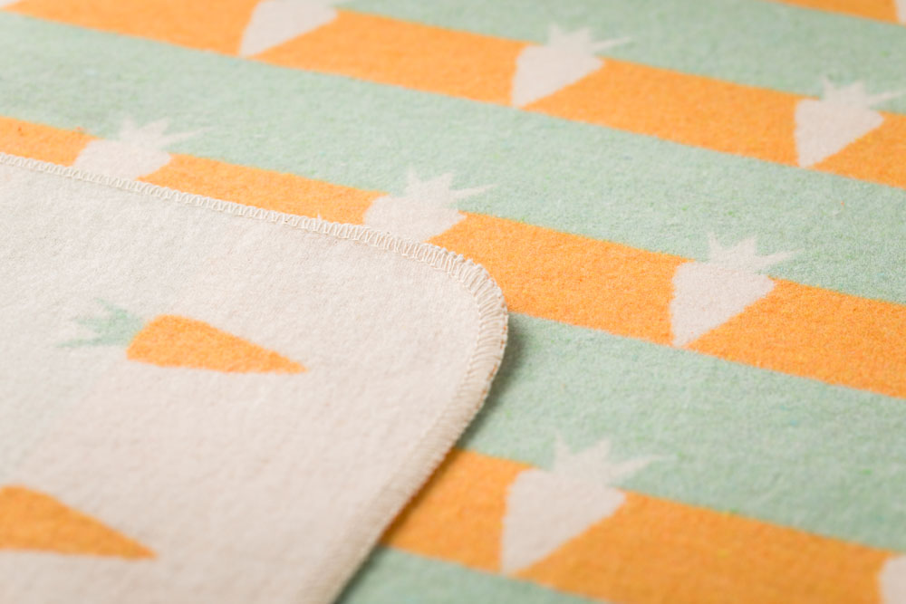 JUWEL puppet/blanket SET "bunny rabbit" in . Blanket Puppet made by David Fussenegger , a family-run mill in Austria.