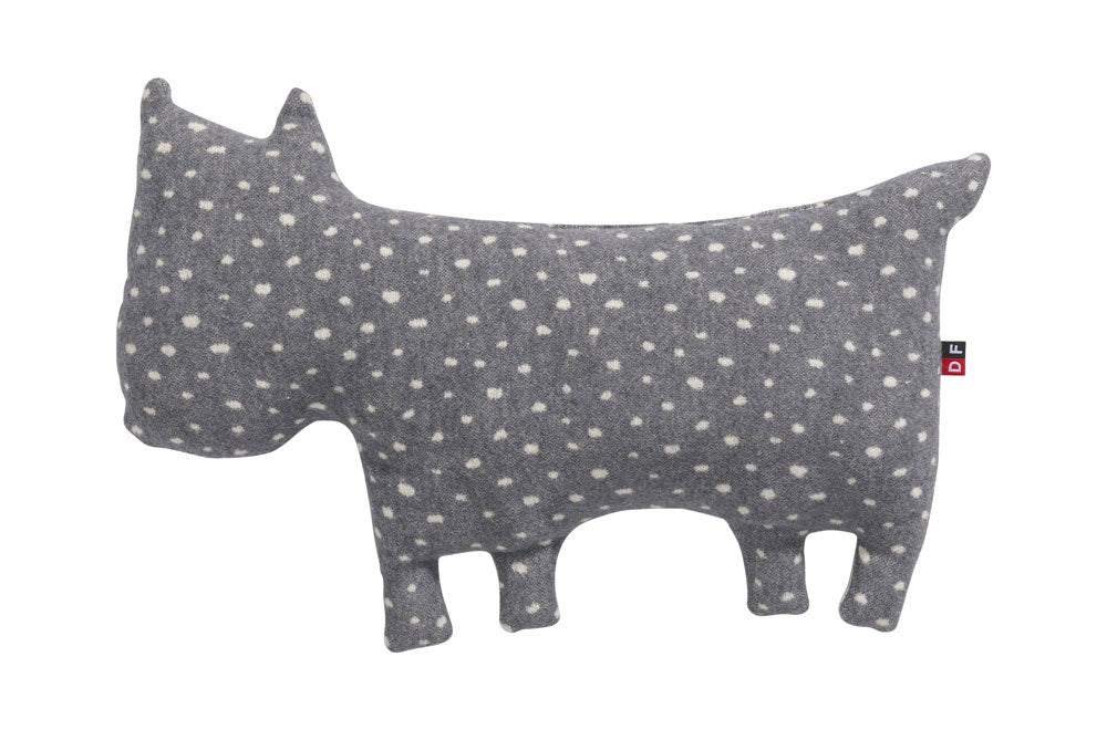 JUWEL pillow "doggy" includes filling in . Filled Cushion made by David Fussenegger , a family-run mill in Austria.