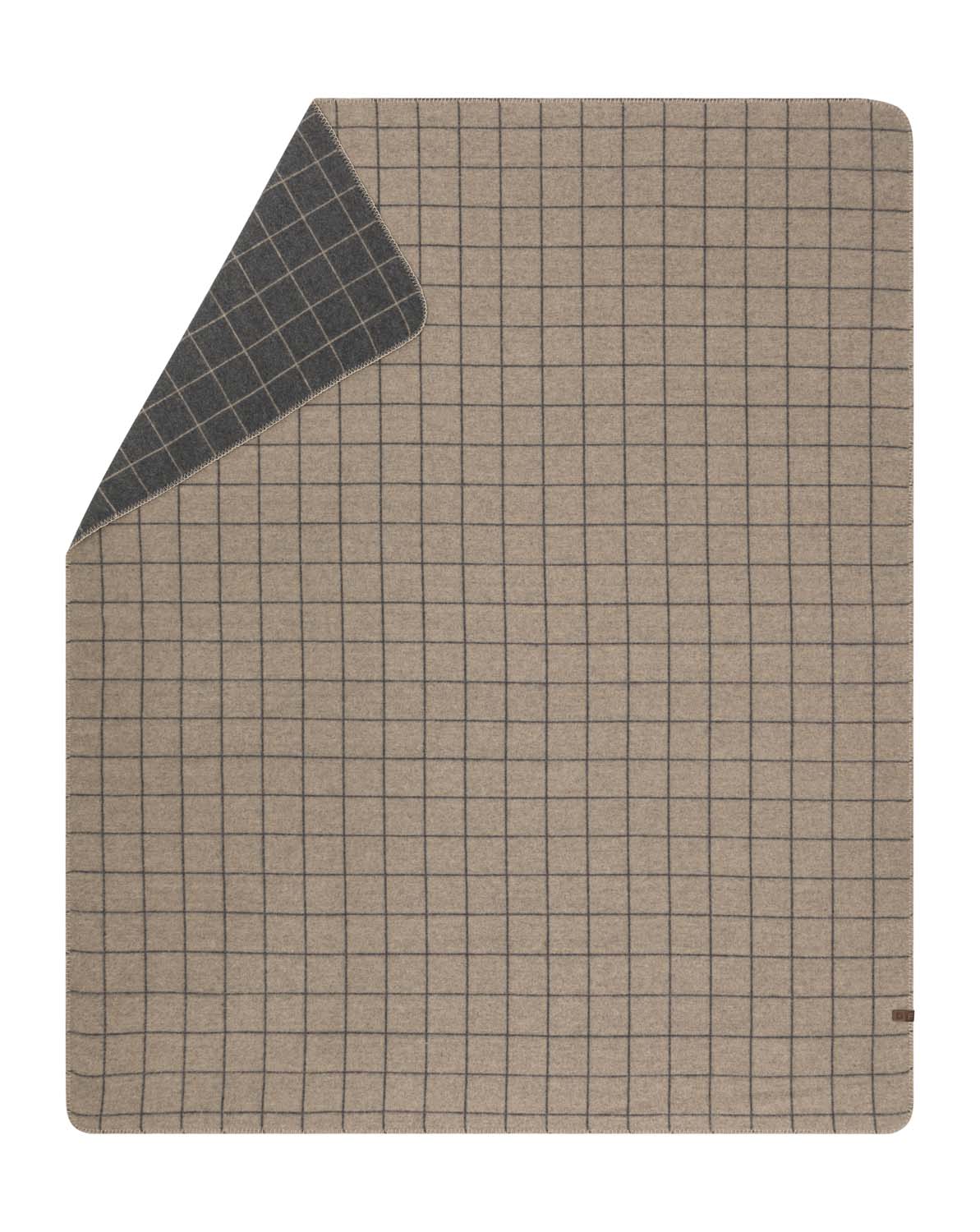 MERANO throw "checkered" in smoke . made by INDIGO 11 , a family-run mill in Austria.